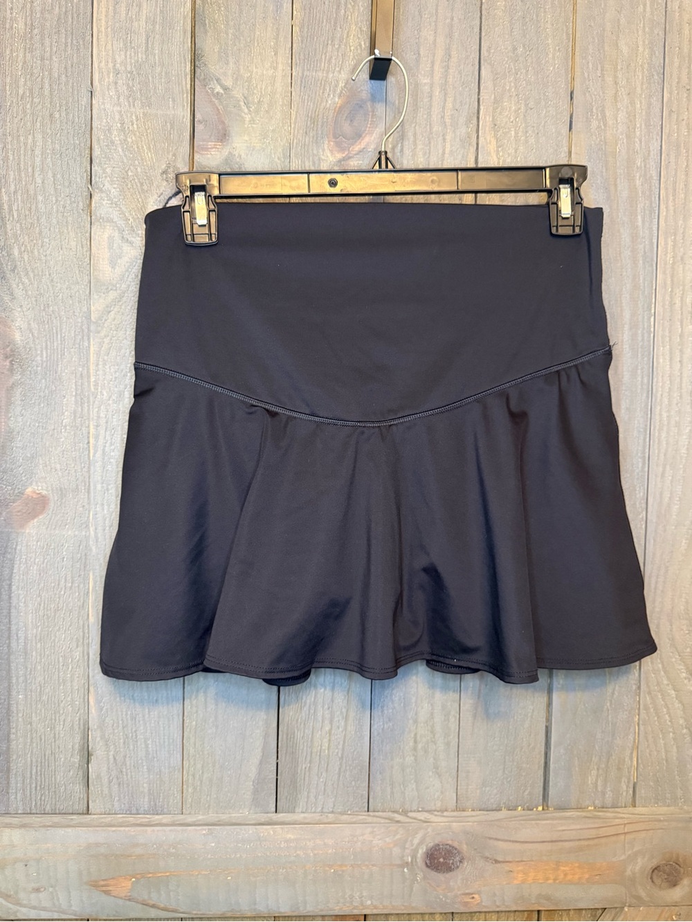 Old Navy Active Maternity Skort